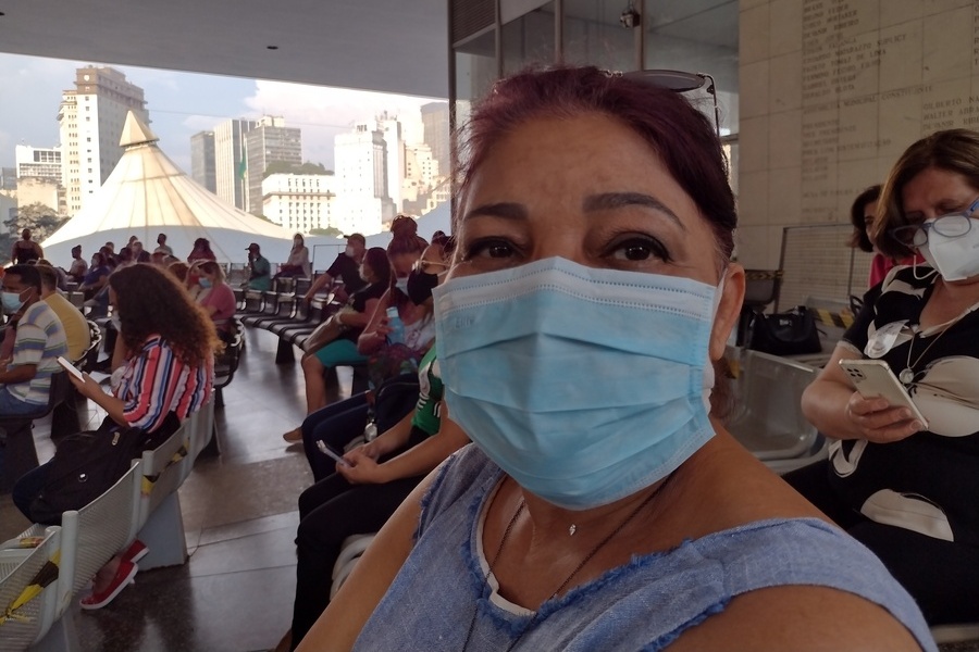Foto de Neusa Santana, do Siteps, em close